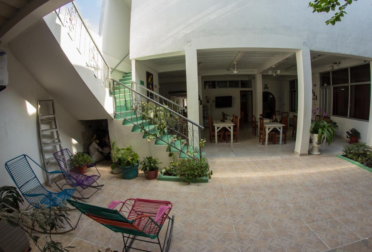 Casa Hotel Maune Leticia Exterior photo